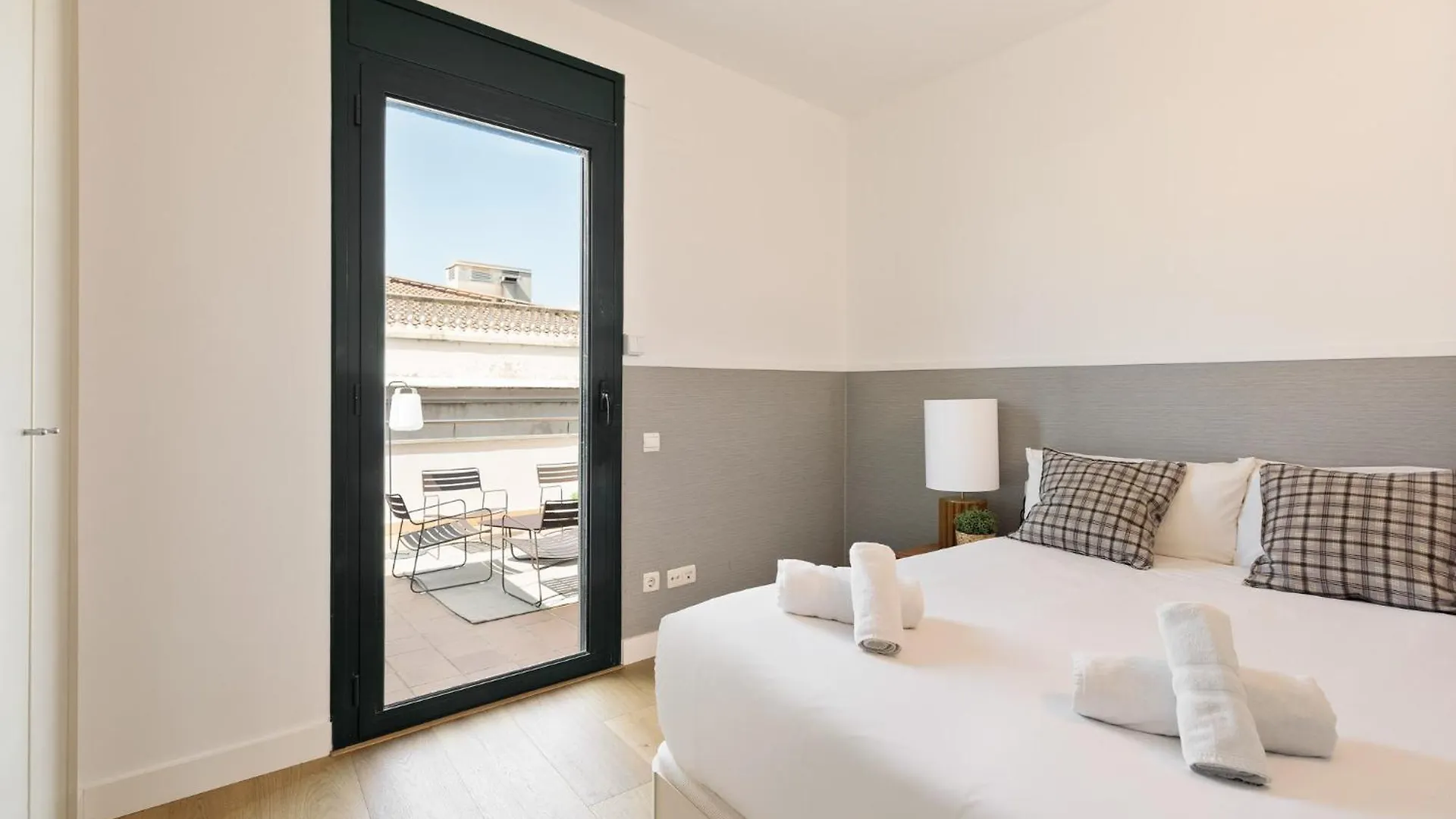 Apartment Ola Living Merce
